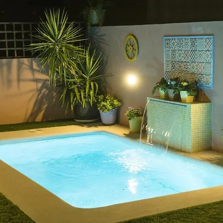 Acogedor Y Exotico Hogar Con Piscina Privada Appartamento