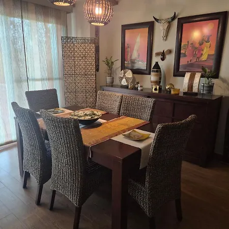 Acogedor Y Exotico Hogar Con Piscina Privada *