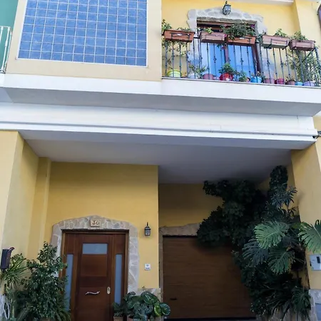 Acogedor Y Exotico Hogar Con Piscina Privada Rafelguaraf